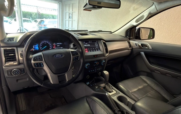 imagem-https://www.socarrao.com.br/sc-vehicle-images-prod/4343364/1791904160933-gb-8af8151.jpeg