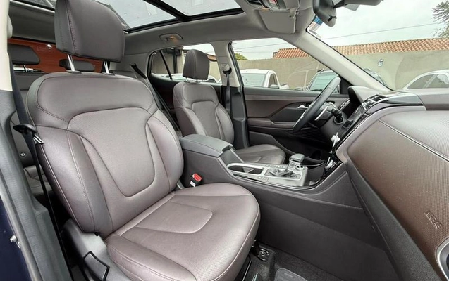 imagem-https://www.socarrao.com.br/sc-vehicle-images-prod/4343398/1791904260486-8564388_2_B_797b512ea0.jpeg