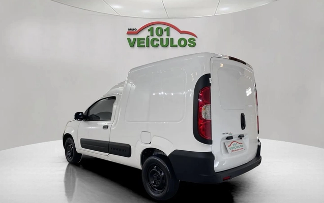 imagem-https://www.socarrao.com.br/sc-vehicle-images-prod/4343412/1791904308378-003_9b828a0f2f8952f9b198863f6c53c5f5.jpg