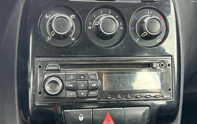 imagem-https://www.socarrao.com.br/sc-vehicle-images-prod/4343419/1791904326286-8559825_5_B_63a3551d55.jpeg