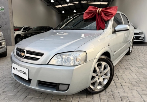 Chevrolet Astra 2010 Prata — foto 1 de 3