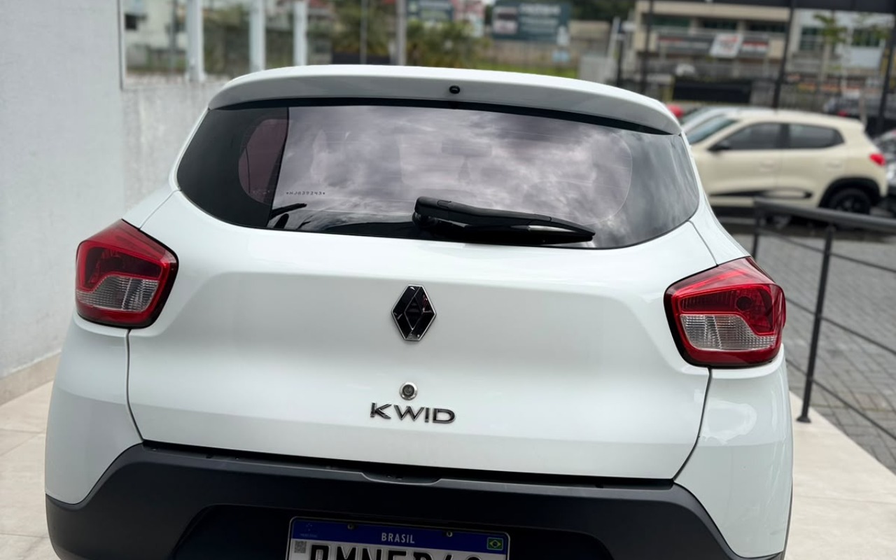 imagem-https://www.socarrao.com.br/sc-vehicle-images-prod/4343570/1791905023493-V2hhdHNBcHAgSW1hZ2UgMjAyNi0xMC0xMCBhdCAxMi4yNS4xOSAoMykuanBlZw.jpeg