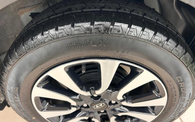 imagem-https://www.socarrao.com.br/sc-vehicle-images-prod/4343777/1791907369675-8565401_10_B_4aae6f9e2e.jpeg