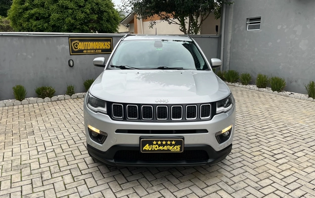 imagem-https://www.socarrao.com.br/sc-vehicle-images-prod/4343953/1791907450952-1df6d04295ef49ce8426d9a3d3d31b7e_1791907331493.jpg