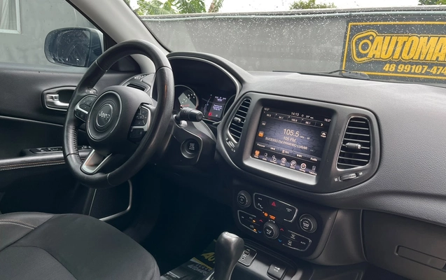 imagem-https://www.socarrao.com.br/sc-vehicle-images-prod/4343953/1791907450959-1bd56b9916444bc29724e0537727553d_1791907331438.jpg