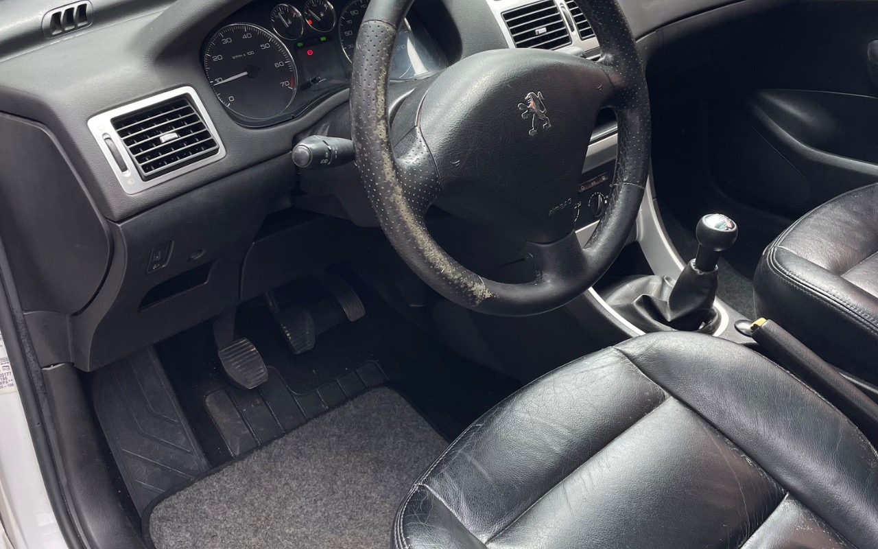 imagem-https://www.socarrao.com.br/sc-vehicle-images-prod/4343977/1791907809959-SU1HXzY5NjAuanBlZw.jpeg