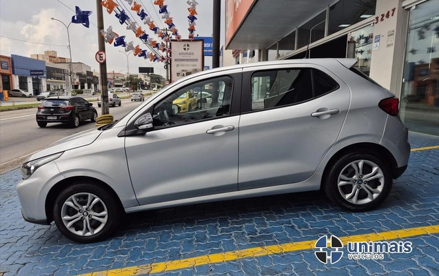 imagem-https://www.socarrao.com.br/sc-vehicle-images-prod/4343989/1791907568823-7e6648e5-754d-457b-ad4b-c5a30074436920261013110541.jpeg