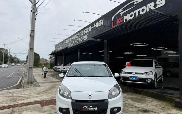 imagem-https://www.socarrao.com.br/sc-vehicle-images-prod/4344002/1791907710020-8555565_9_B_617b5325a2.jpeg
