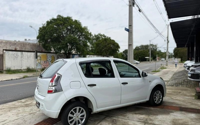 imagem-https://www.socarrao.com.br/sc-vehicle-images-prod/4344002/1791907710027-8555565_4_B_c91831ec3d.jpeg
