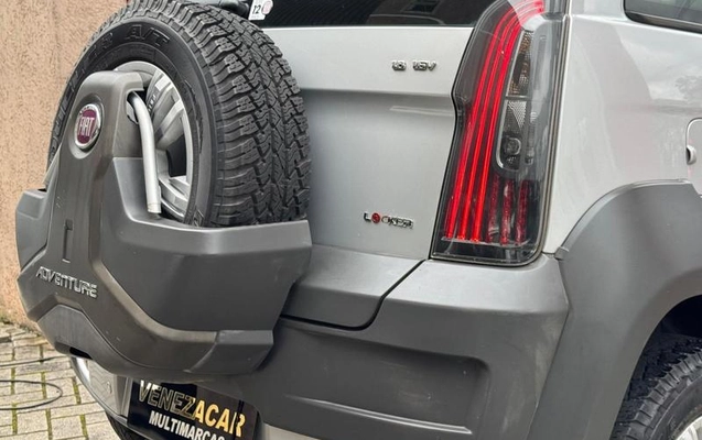 imagem-https://www.socarrao.com.br/sc-vehicle-images-prod/4344010/1792000223413-8565015_19_B_5b74c0eb0c.jpeg