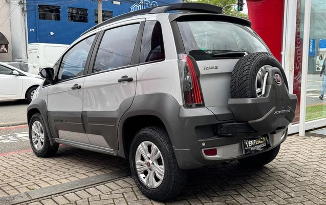 imagem-https://www.socarrao.com.br/sc-vehicle-images-prod/4344010/1792000223417-8565015_15_B_87e22ed96e.jpeg