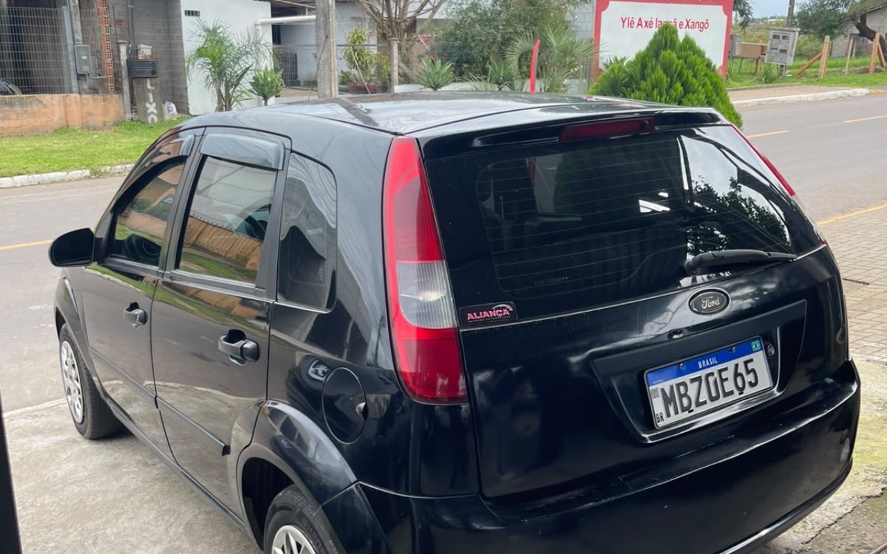 imagem-https://www.socarrao.com.br/sc-vehicle-images-prod/4344035/1791908080613-YzVhY2Y0Y2EtNmVlOS00MzRjLWJkNzEtMjJkNzUzNDhmNDMxLmpwZWc.jpeg