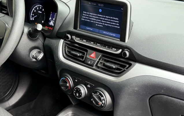 imagem-https://www.socarrao.com.br/sc-vehicle-images-prod/4344138/1791908553168-7_012148.jpg