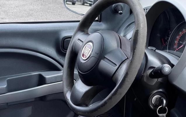 imagem-https://www.socarrao.com.br/sc-vehicle-images-prod/4344141/1791908571393-8520225_7_B_7c8673eea8.jpeg