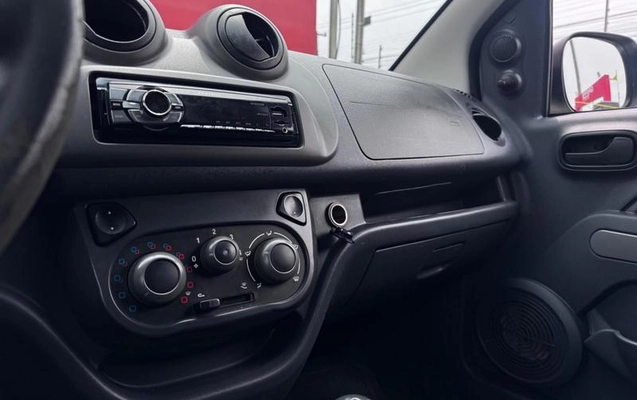 imagem-https://www.socarrao.com.br/sc-vehicle-images-prod/4344141/1791908571395-8520225_8_B_6774671584.jpeg