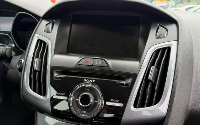 imagem-https://www.socarrao.com.br/sc-vehicle-images-prod/4344170/1792414015826-8565037_3_B_141ec6c92a.jpeg