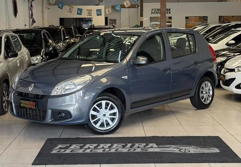 Renault Sandero 2012 Cinza — foto 1 de 3