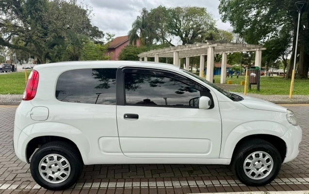 imagem-https://www.socarrao.com.br/sc-vehicle-images-prod/4344289/1791909015922-90e57cf3-0e30-4979-b79b-8775c05d4345.jpg