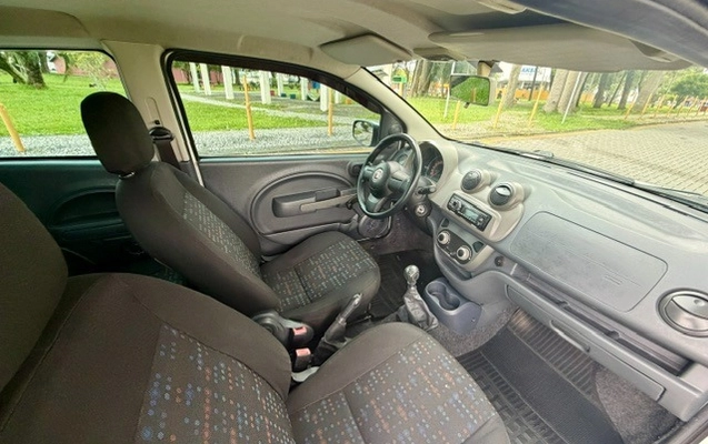 imagem-https://www.socarrao.com.br/sc-vehicle-images-prod/4344289/1791909015924-a34c0a52-1656-43b6-b795-037258b7b43e.jpg