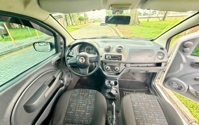 imagem-https://www.socarrao.com.br/sc-vehicle-images-prod/4344289/1791909015928-1458c035-3e1c-4c93-953a-4e7f81fe4e35.jpg