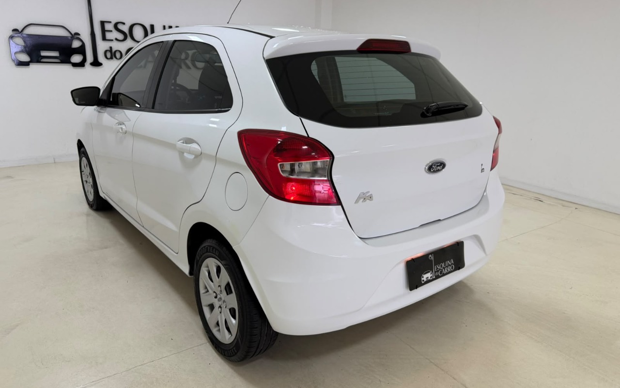 imagem-https://www.socarrao.com.br/sc-vehicle-images-prod/4344302/1791909076665-V2hhdHNBcHAgSW1hZ2UgMjAyNi0xMC0xMCBhdCAxMC4zNy4yNSAoNCkuanBlZw.jpeg