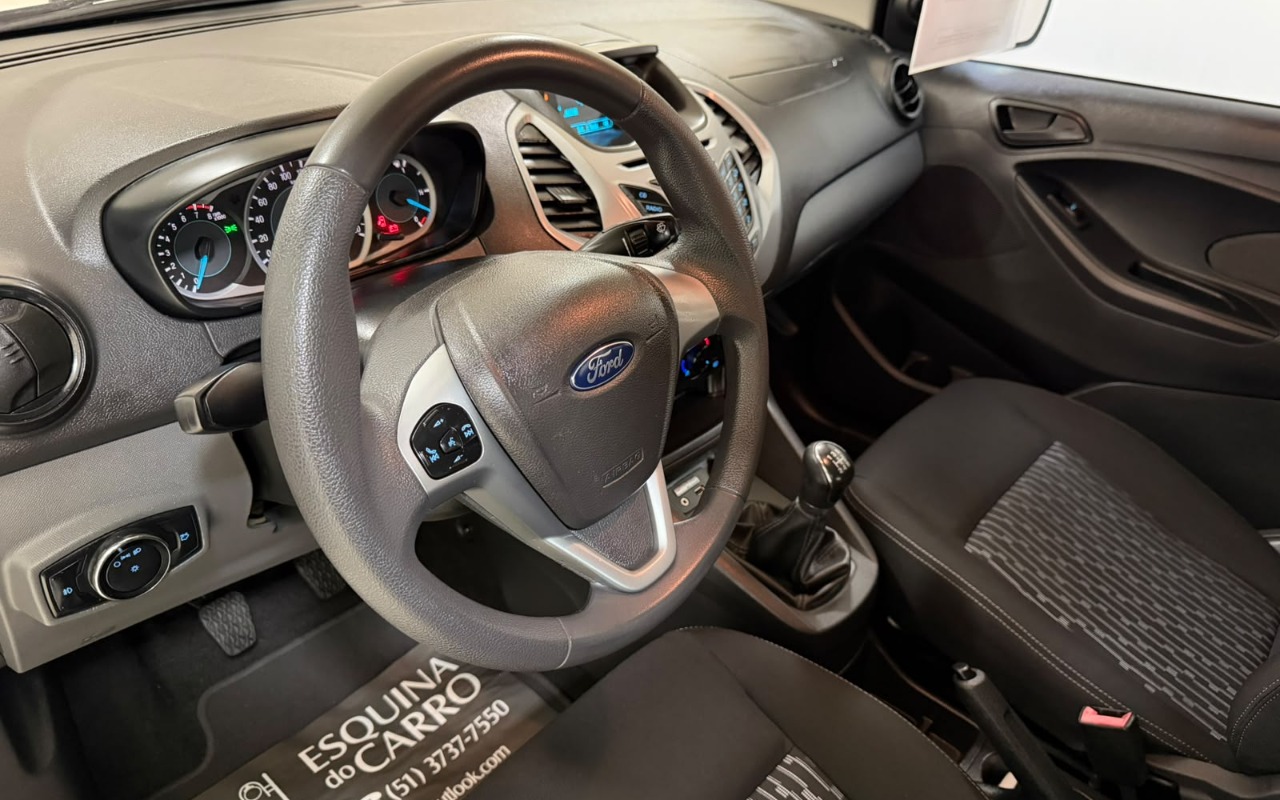imagem-https://www.socarrao.com.br/sc-vehicle-images-prod/4344302/1791909077420-V2hhdHNBcHAgSW1hZ2UgMjAyNi0xMC0xMCBhdCAxMC4zNy4yNyAoMSkuanBlZw.jpeg