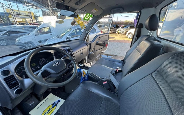 imagem-https://www.socarrao.com.br/sc-vehicle-images-prod/4344312/1791979328272-gb-36a99f8.jpeg