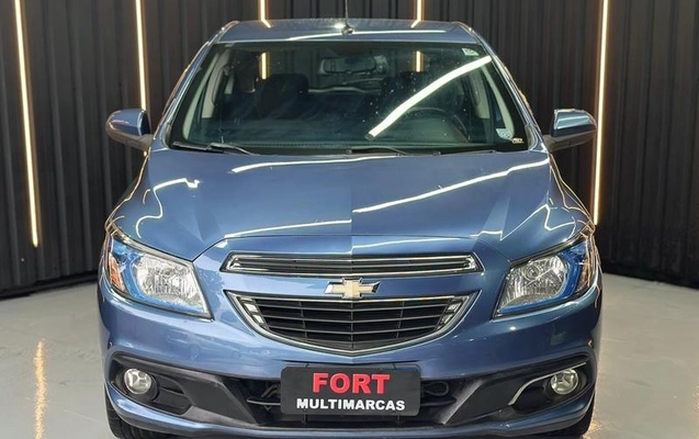 imagem-https://www.socarrao.com.br/sc-vehicle-images-prod/4344342/1791922989619-8532892_7_B_70b3176984.jpeg