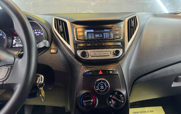 imagem-https://www.socarrao.com.br/sc-vehicle-images-prod/4344416/1791909596077-gb-7a4e214.jpeg
