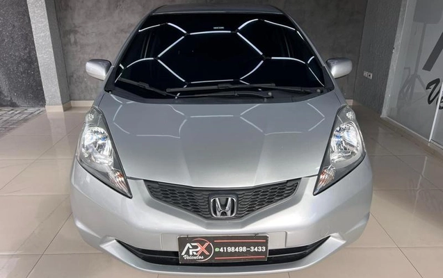 imagem-https://www.socarrao.com.br/sc-vehicle-images-prod/4344436/1791909816556-7966126_2_B_cda91cfa2f.jpeg