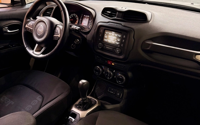 imagem-https://www.socarrao.com.br/sc-vehicle-images-prod/4344516/1791910284834-c695c16b-b6b0-4142-adb4-508d4b563733.jpg