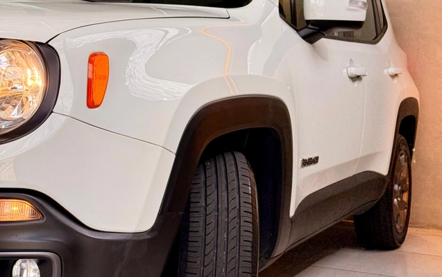 imagem-https://www.socarrao.com.br/sc-vehicle-images-prod/4344516/1791910284839-d5553571-4918-4827-ad52-ae2e9d9a001f.jpg