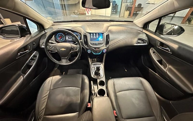 imagem-https://www.socarrao.com.br/sc-vehicle-images-prod/4344545/1791910794487-8565706_12_B_fcfeaefa42.jpeg