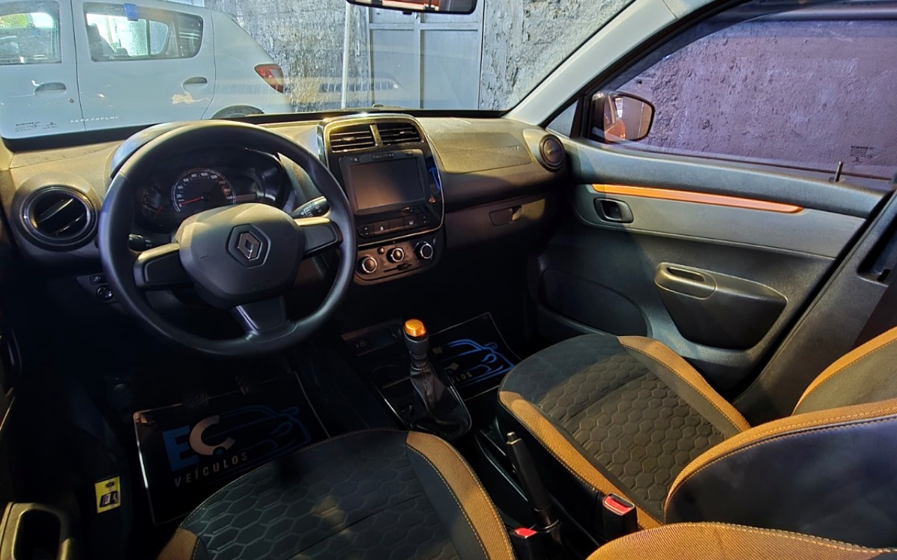 imagem-https://www.socarrao.com.br/sc-vehicle-images-prod/4344546/1791910803118-Ny5qcGVn.jpeg