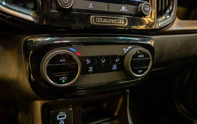 imagem-https://www.socarrao.com.br/sc-vehicle-images-prod/4344558/1791910938992-e0354c2f-b9dc-4405-b24a-121895ab6b28.jpg