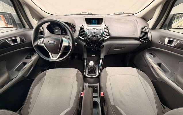 imagem-https://www.socarrao.com.br/sc-vehicle-images-prod/4344649/1791911690594-c863403d3ca043f9a5766907943e02c0_1791911675931.jpg