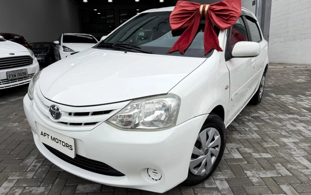 imagem-https://www.socarrao.com.br/sc-vehicle-images-prod/4344713/1791912122633-3_022144.jpg