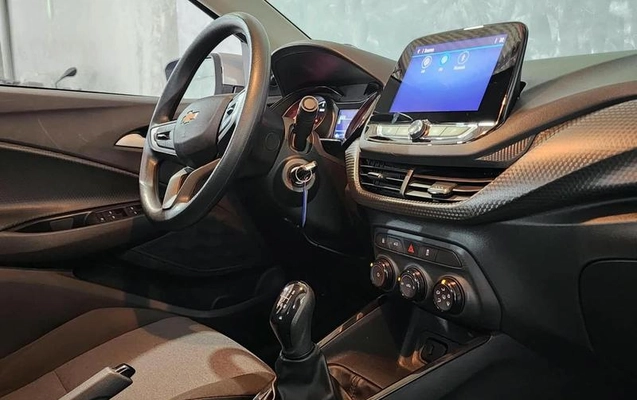 imagem-https://www.socarrao.com.br/sc-vehicle-images-prod/4344719/1791912282400-8544496_4_B_6851e622b8.jpeg