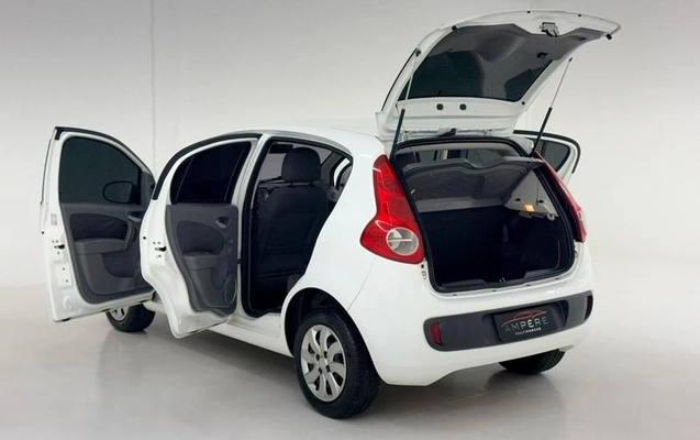 imagem-https://www.socarrao.com.br/sc-vehicle-images-prod/4344721/1791912281370-8535564_6_B_ecf86a7948.jpeg