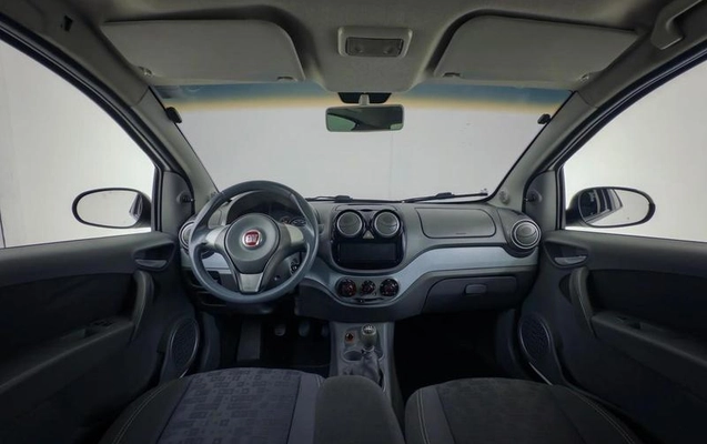 imagem-https://www.socarrao.com.br/sc-vehicle-images-prod/4344721/1791912281386-8535564_14_B_addda78e0c.jpeg