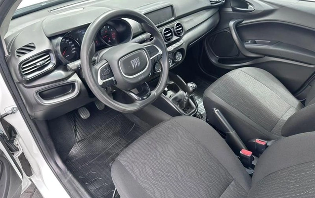 imagem-https://www.socarrao.com.br/sc-vehicle-images-prod/4344743/1792691354876-8548338_4_B_00121dc9f6.jpeg