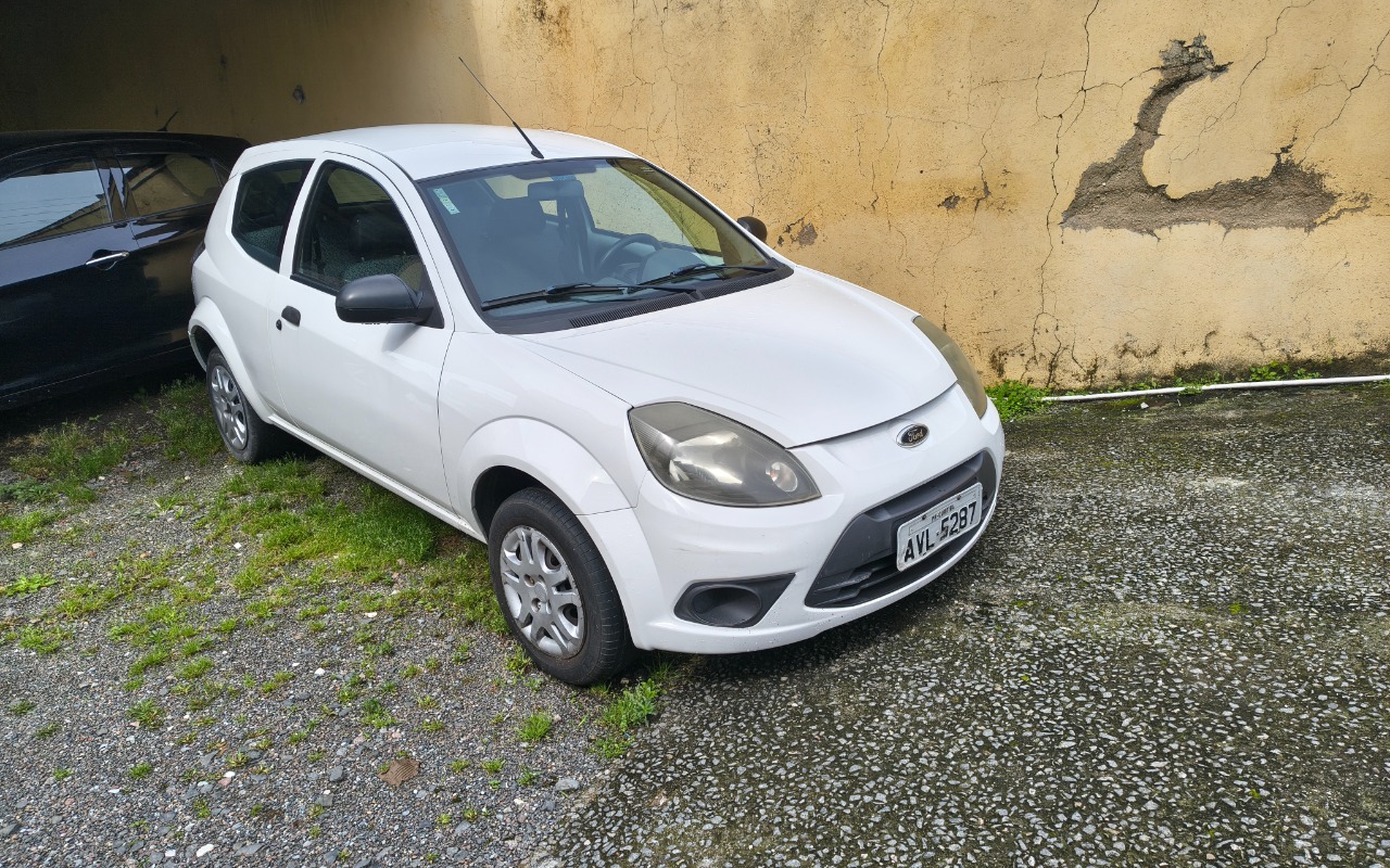imagem-https://www.socarrao.com.br/sc-vehicle-images-prod/4344748/1791912466095-SU1HXzIwMjYxMDEzXzA5MTMxNDM2OV9IRFIuanBn.jpg