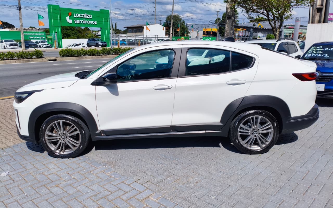imagem-https://www.socarrao.com.br/sc-vehicle-images-prod/4344767/1791912669489-ZXggMDIuanBlZw.jpeg