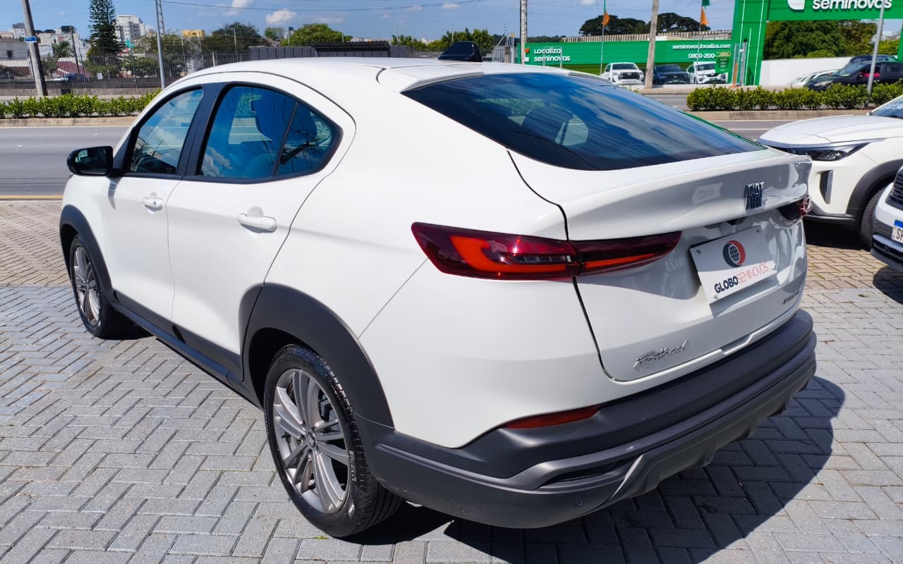 imagem-https://www.socarrao.com.br/sc-vehicle-images-prod/4344767/1791912669685-ZXggMDMuanBlZw.jpeg