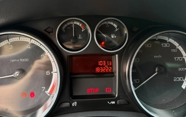 imagem-https://www.socarrao.com.br/sc-vehicle-images-prod/4344811/1791912894555-V2hhdHNBcHAgSW1hZ2UgMjAyNi0xMC0xMCBhdCAxMC41My4xOCAoMykuanBlZw.jpeg
