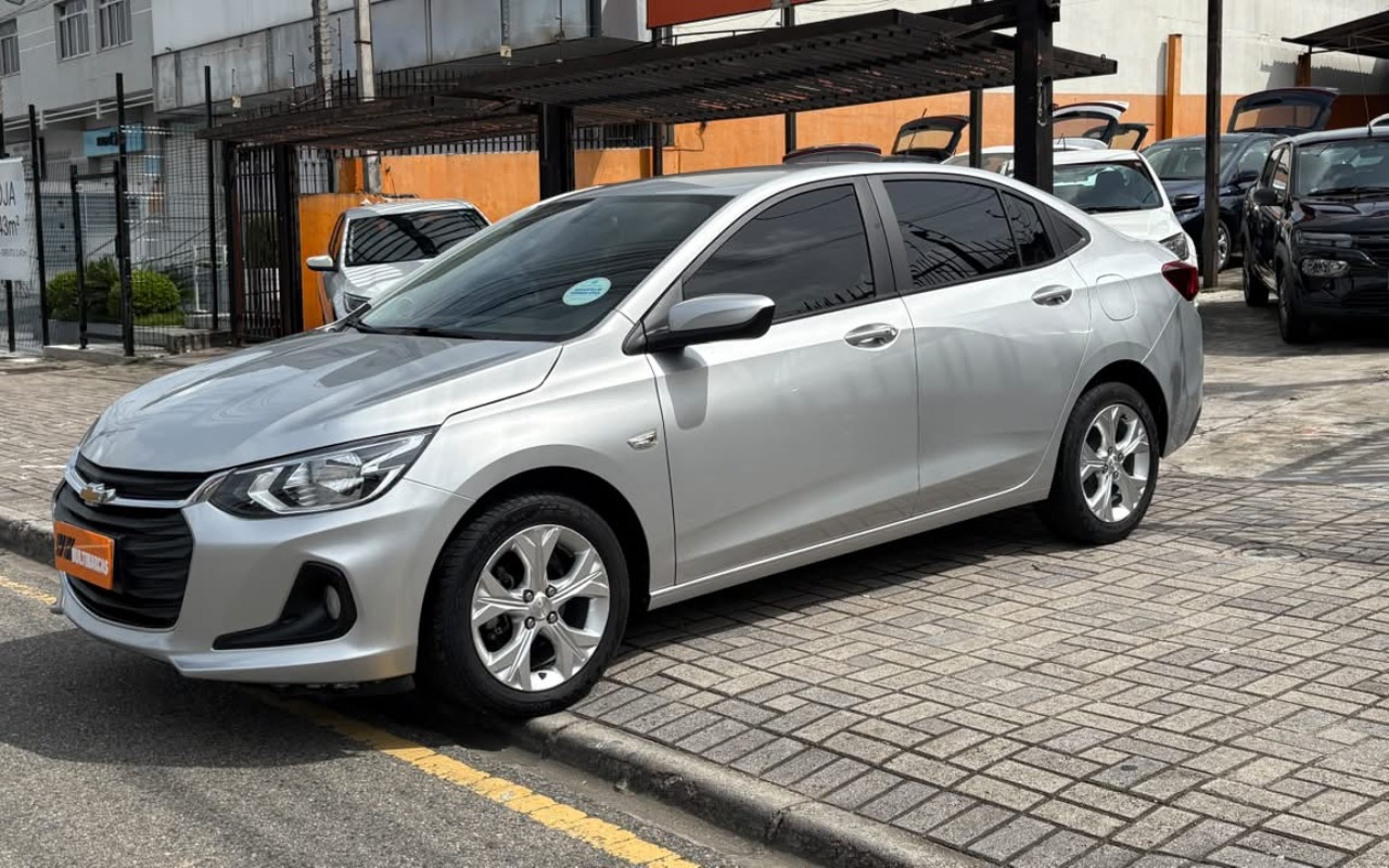 imagem-https://www.socarrao.com.br/sc-vehicle-images-prod/4344853/1791913263061-V2hhdHNBcHAgSW1hZ2UgMjAyNi0xMC0xMCBhdCAxNS41MS4zNSAoNikuanBlZw.jpeg