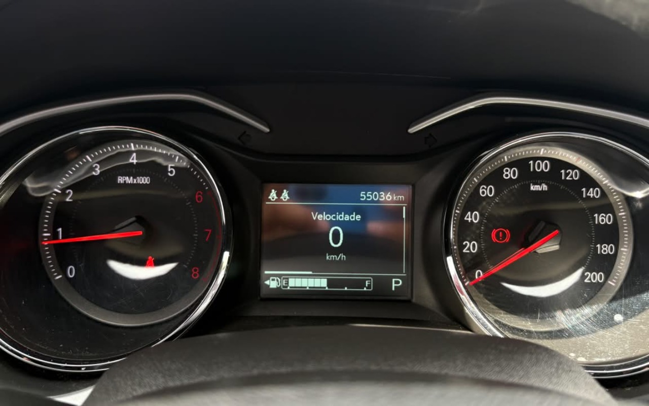 imagem-https://www.socarrao.com.br/sc-vehicle-images-prod/4344853/1791913263297-V2hhdHNBcHAgSW1hZ2UgMjAyNi0xMC0xMCBhdCAxNS41MS4zNSAoOSkuanBlZw.jpeg