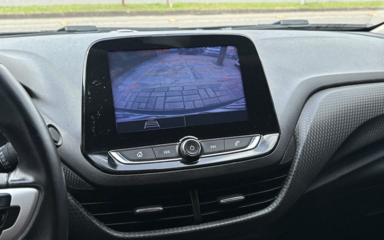 imagem-https://www.socarrao.com.br/sc-vehicle-images-prod/4344853/1791913263711-V2hhdHNBcHAgSW1hZ2UgMjAyNi0xMC0xMCBhdCAxNS41MS4zNiAoOSkuanBlZw.jpeg