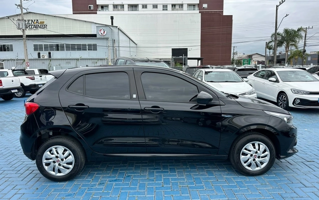 imagem-https://www.socarrao.com.br/sc-vehicle-images-prod/4344871/1791913528912-098d5a4a230a41378d9602c85f46e5c2_1791913499760.jpg