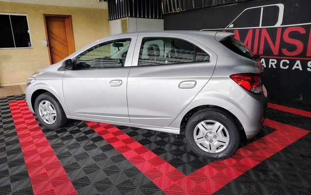 imagem-https://www.socarrao.com.br/sc-vehicle-images-prod/4344876/1792095371555-8559762_3_B_5598566b59.jpeg
